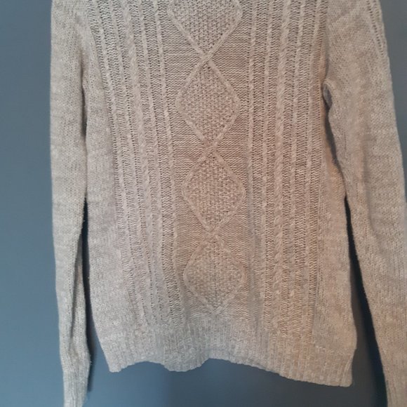 Grey Cable Knit Sweater - Picture 7 of 7